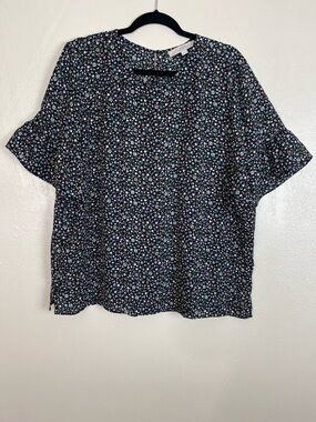 LOFT Black Floral Short Sleeve Ruffle-Sleeve Blouse